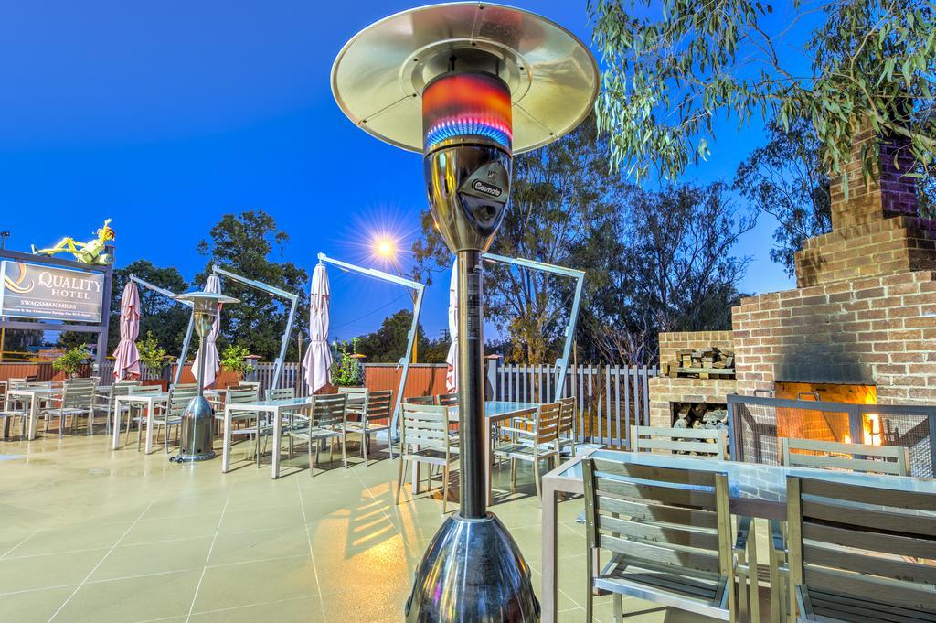Swagsman Motel Miles Bagian luar foto